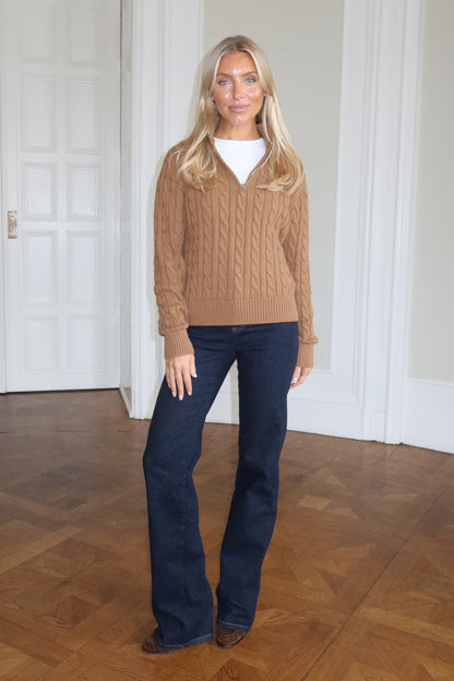 Signature Cable Sweater - Camel